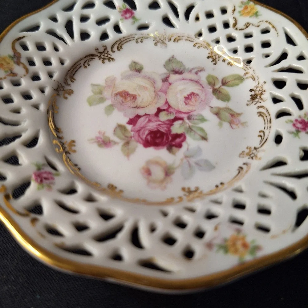Schumann Arzberg Germany Reticulated Porcelain Nut Dish Rose Floral Gold Trim 5